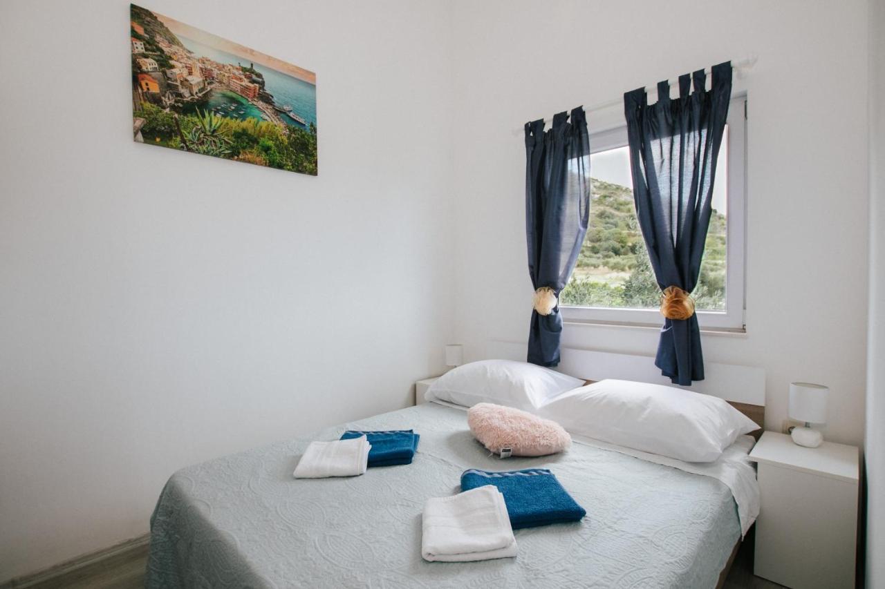 Tomislav Apartman Trogir Kültér fotó